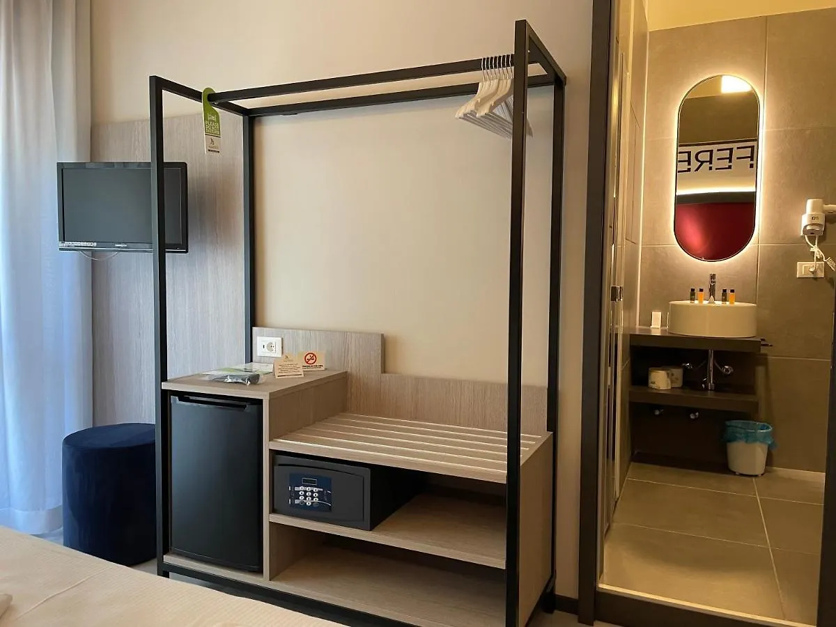Hotel Iris Jesolo 3*, Lido di Jesolo Italia