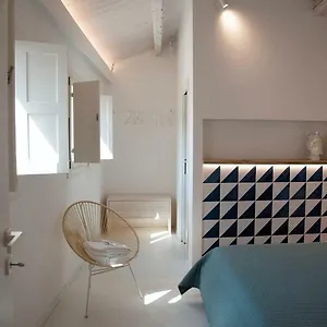 4 Elements Boutique Italy