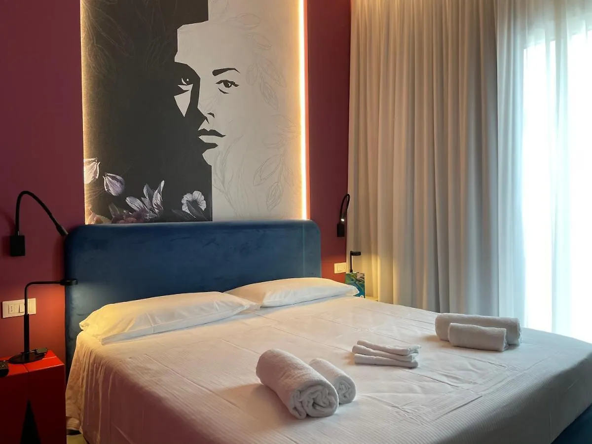 Hotel Iris Jesolo 3*, Lido di Jesolo Italy